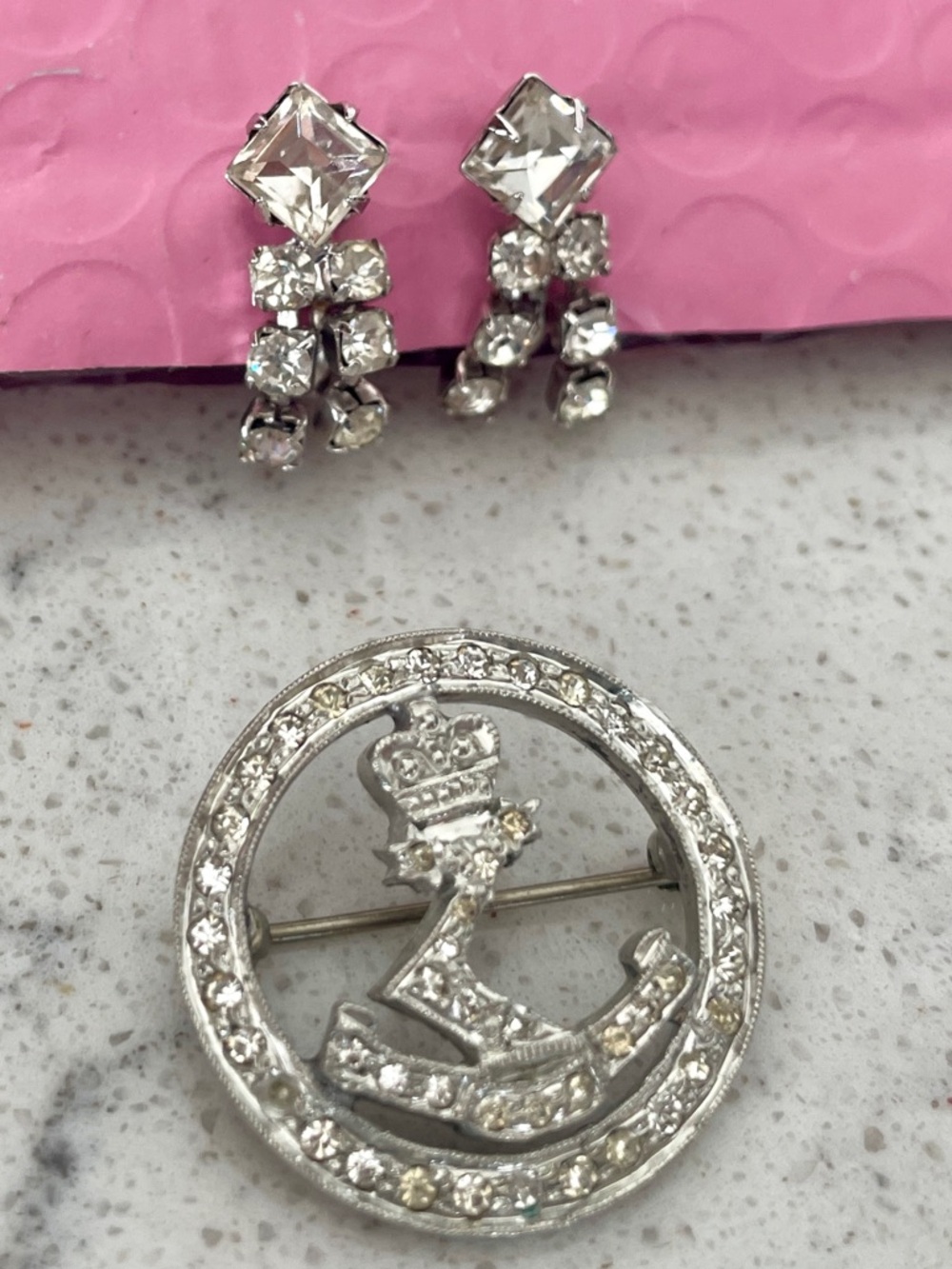 Silver-Tone Crystal Brooch and Stud Earrings Set - Clear Sparkle